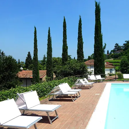 Calicantus, Verona, Pool, Wifi شقة