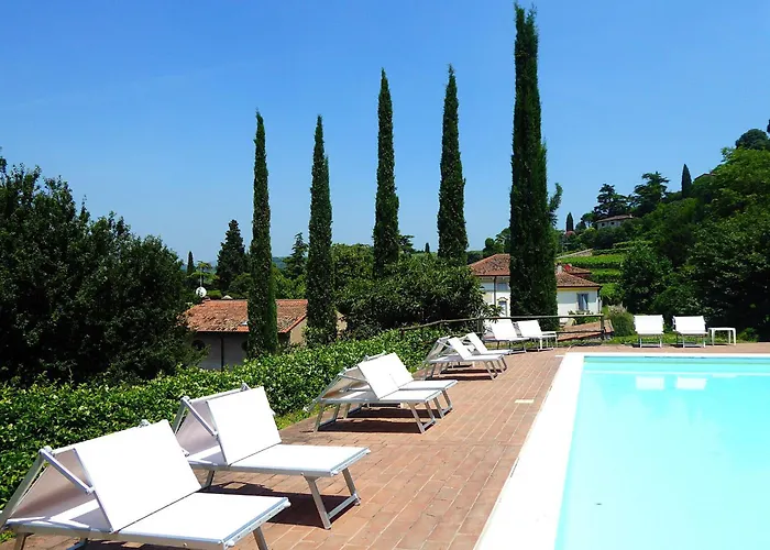 Calicantus, Verona, Pool, Wifi Lägenhet